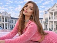 naked camgirl fingering pussy AmberLyn