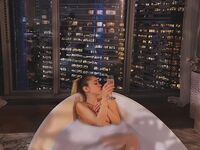 free webcam video AuroraCrave