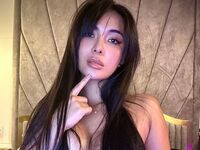 beautiful camgirl JiJi
