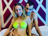 kinky live cam JennyAndJuan