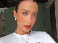 naughty camgirl masturbating AdrianaRossetti