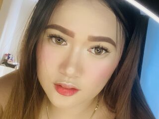 camwhore masturbating with vibrator AdriannaFowler