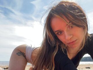 naked cam girl picture AgataMilk