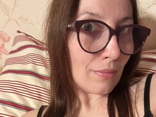 free live webcam sex AlanyssLyon