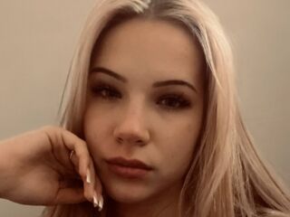 cybersex chat room AletaKunde