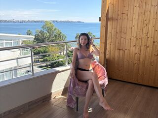cam slut AlyVee