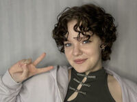 hot cam girl masturbating with vibrator AmmelyFerret