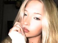 fingering cam girl picture AnjanetteGalpin