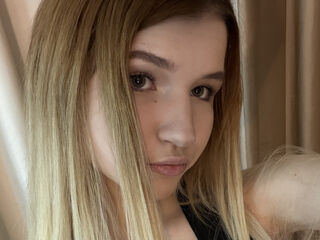 webcamgirl chat AraPosey