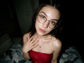 naked girl with cam fingering AugustinaMoltz
