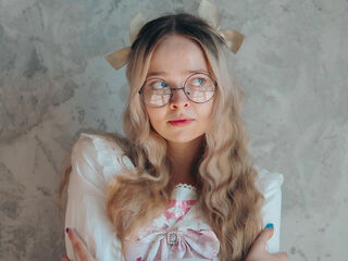 camgirl chat room BellaMorley