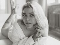 sexy cam girl picture BreanaAlosta