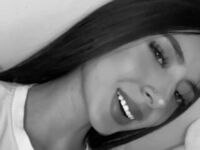 adult webcam chatroom CamilaLorns