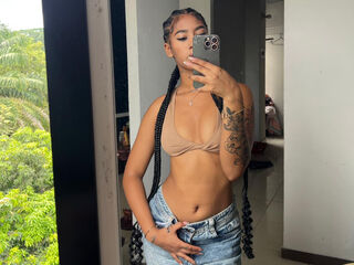 free sexcam CarolineCartson