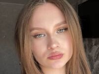 livesex show CarylonPreis