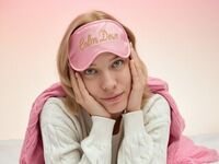 nude webcam girl pic CharlieFenniman