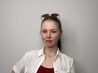 cam girl webcamsex CherilynDadisman