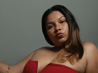 hot naked camgirl CristyRios