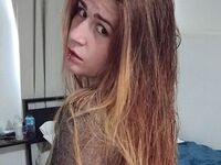 naked camgirl DelilahCalabrese