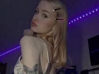 webcam girl DoreathaBonepart