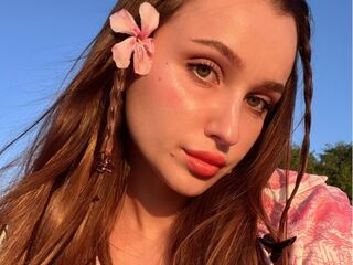 chat room photo ElisaHeathe