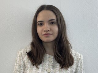 naked webcam girl fingering ElishaPelini