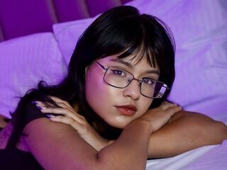 naughty cam girl masturbating with dildo ElizabetRoux