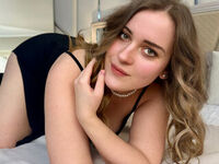 cam girl masturbating with sextoy EllieLarson