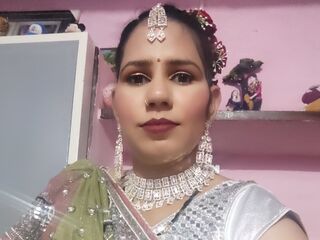 webcam striptease show EmiliaDiva