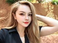 adult sex chat EmilyXiu