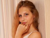 closeup pussy EmmieMurray