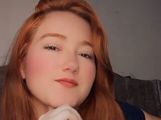 camgirl playing with vibrator EstrellaBright