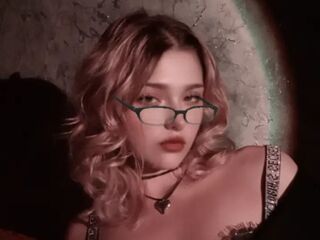 hot cam girl GlynisLathon
