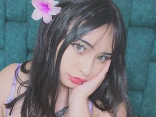 naughty cam girl fingering shaved pussy GretaWeir
