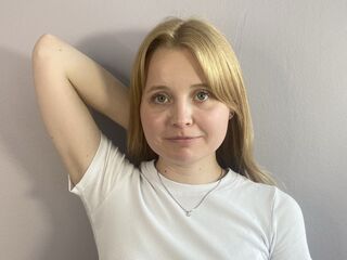 bedroom live webcam HolliSom