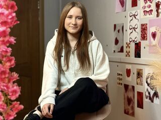 cam slut chat HuongShwab
