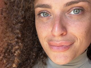 live free chat IvanaRoss