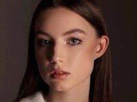 nude webcam JaneneFeig