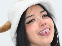 naked girl with webcam masturbating with dildo JuanaZane