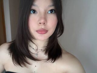 cam slut JulienneCharters