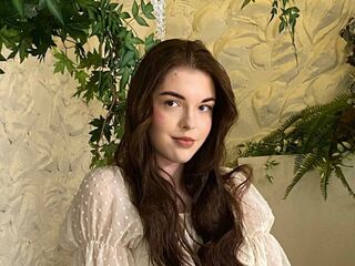 fingering camslut KacyQuates