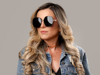 live sex video KiaraMoraes