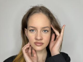 naughty cam girl masturbating with dildo KoriHallquist