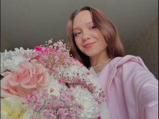 cam girl LashondaBinion