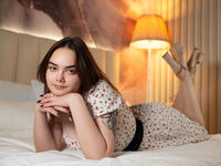 naked camgirl LilyBehrs