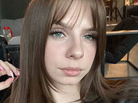 nude webcam LoiseHarington