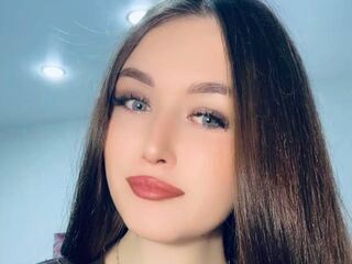 nude cam photo MargotAniston