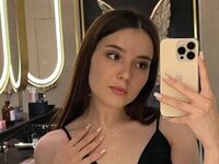 hot cam girl spreading pussy MeriTailor