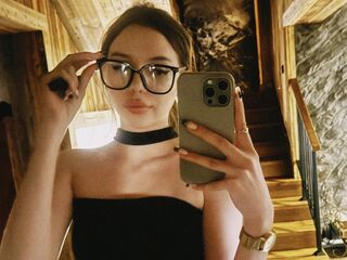 real live webcam MiaForester