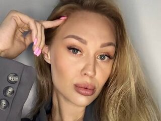 fingering cam girl MiaGracey